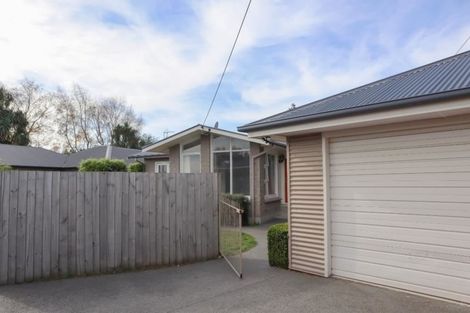 Photo of property in 66 Staveley Street, Avonhead, Christchurch, 8042