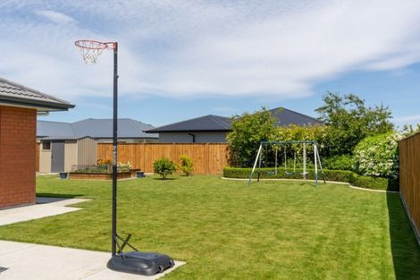 Photo of property in 48 Armstrong Avenue, Carterton, 5713