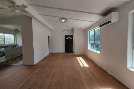 Photo of property in 1 Elmwood Place, Manurewa, Auckland, 2102