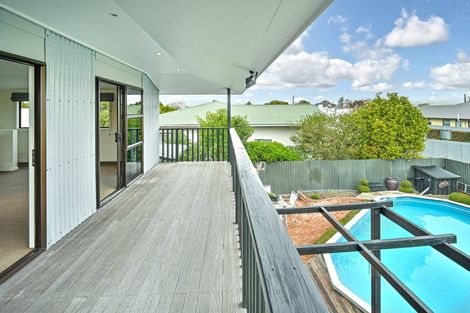 Photo of property in 402 Lumsden Road, Akina, Hastings, 4122