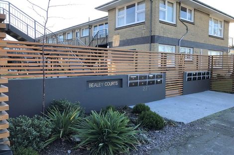 Photo of property in Bealey Courts, 1/271 Bealey Avenue, Christchurch Central, Christchurch, 8013