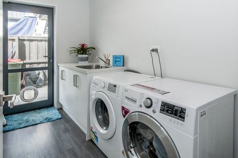 Photo of property in 7 Northmoor Boulevard, Rolleston, 7615