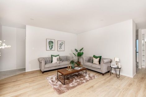 Photo of property in 8 Moemoea Avenue, Kumeu, 0810