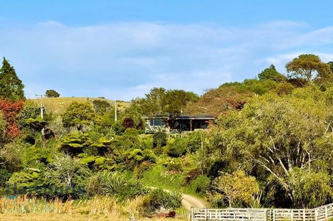 Photo of property in 33 Hiwarau Road, Kutarere, Opotiki, 3198