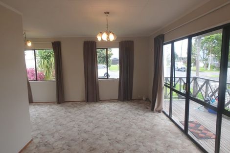 Photo of property in 9 Karawa Place, Kawakawa Bay, Papakura, 2585