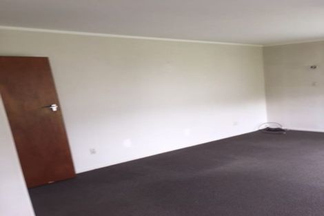 Photo of property in 24b Fitzpatrick Street, Newlands, Wellington, 6037