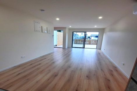 Photo of property in 5/10 Rimu Street, New Lynn, Auckland, 0600