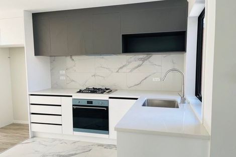 Photo of property in 4 Combat Street, Papakura, 2110