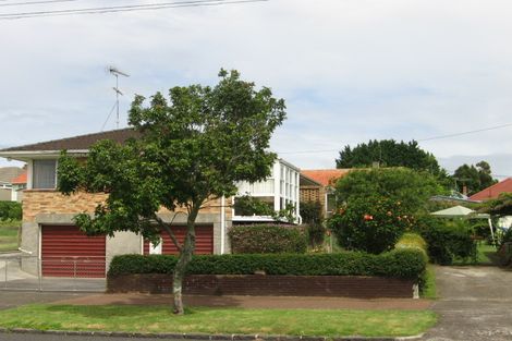 Photo of property in 1/99 Tripoli Road, Panmure, Auckland, 1072