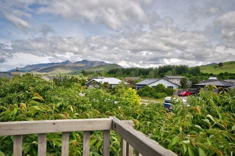 Photo of property in 8 Acheron Place, Lake Hayes, Queenstown, 9304