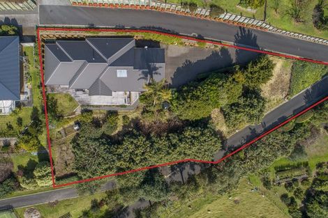 Photo of property in 7 Tobacco Hill, Welcome Bay, Tauranga, 3175