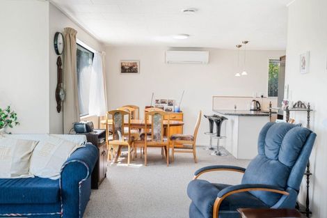 Photo of property in 26 Coates Place, Rangiora, 7400