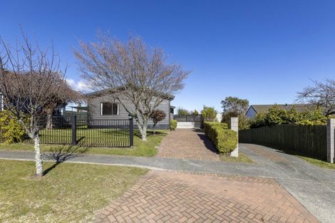 Photo of property in 9 Hammersmith Street, Richmond Heights, Taupo, 3330