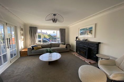 Photo of property in 7 Tiroroa Avenue, Te Atatu South, Auckland, 0610