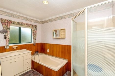 Photo of property in 5 Cyrus Street, Whalers Gate, New Plymouth, 4310