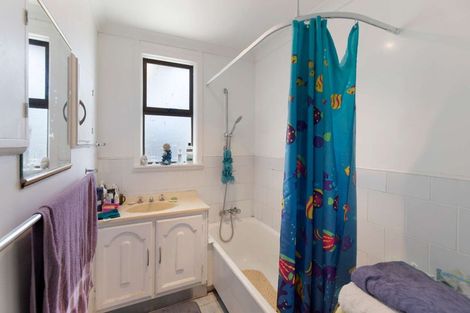 Photo of property in 73 Camberwell Road, Hawera, 4610