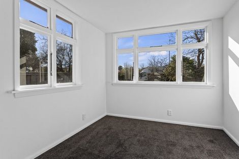 Photo of property in 69 Memorial Avenue, Ilam, Christchurch, 8053