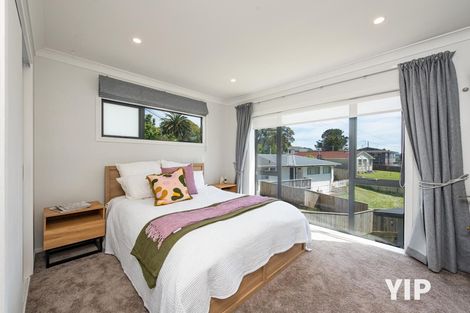 Photo of property in 41 Brindle Way, Newlands, Wellington, 6037