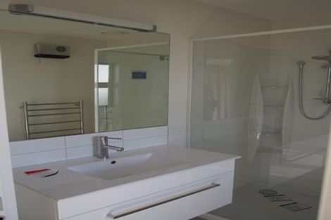 Photo of property in 18d Mona Vale Avenue, Riccarton, Christchurch, 8011