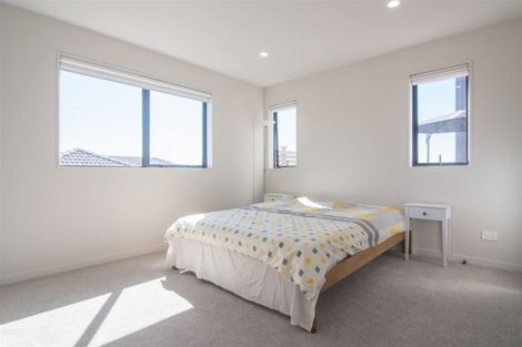 Photo of property in 41 Cirrus Way, Ranui, Auckland, 0612