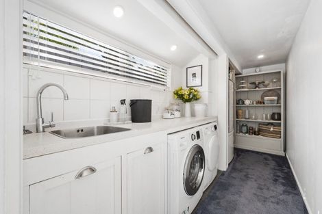 Photo of property in 2/59 Dalwhinnie Parade, Highland Park, Auckland, 2010