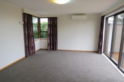 Photo of property in 10 Blenheim Place, Vogeltown, New Plymouth, 4310