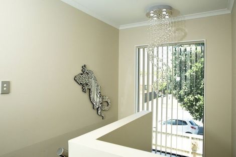 Photo of property in 93a Puhinui Road, Papatoetoe, Auckland, 2104