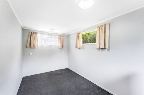 Photo of property in 33 Peel Place, Wainuiomata, Lower Hutt, 5014