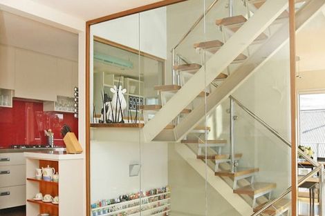 Photo of property in 3/38 Ferry Street, Seatoun, Wellington, 6022