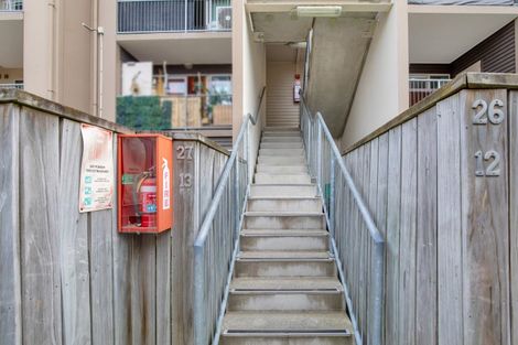 Photo of property in 27/30 Mathesons Road, Phillipstown, Christchurch, 8011