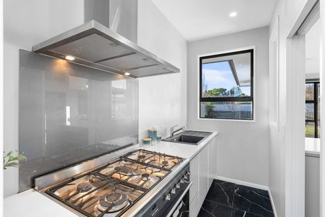 Photo of property in 5 Bargrove Close, Halswell, Christchurch, 8025