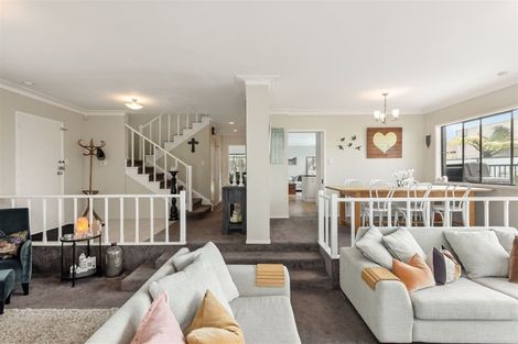 Photo of property in 14 Indus Place, Half Moon Bay, Auckland, 2012