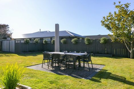 Photo of property in 14 Ernest Kemp Rise, Wharewaka, Taupo, 3330