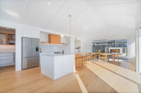 Photo of property in 26 Awatea Drive, Whitianga, 3510