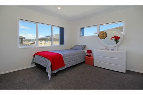 Photo of property in 99 Stancombe Road, Flat Bush, Auckland, 2016