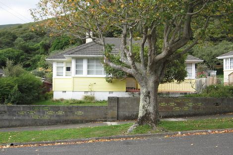 Photo of property in 7 Boyd Grove, Naenae, Lower Hutt, 5011
