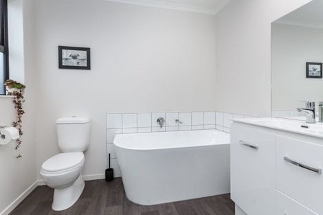 Photo of property in 3 Orion Way, Featherston, 5710