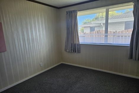 Photo of property in 1 Douglas Street, West End, Palmerston North, 4412