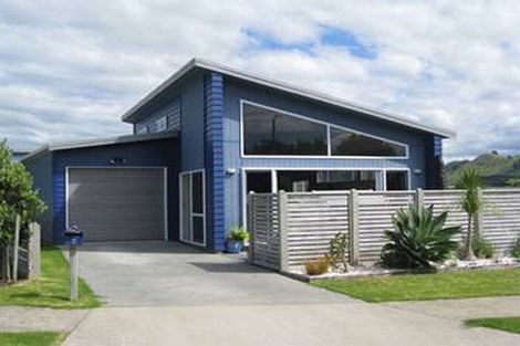 Photo of property in 8 Seafoam Place, Waihi Beach, 3611