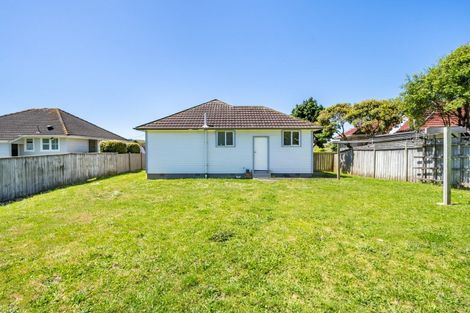 Photo of property in 6 Mexted Crescent, Ranui, Porirua, 5024