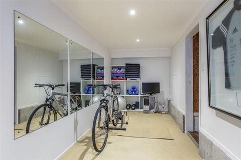 Photo of property in 185 Riddell Road, Glendowie, Auckland, 1071