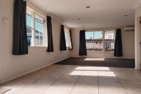 Photo of property in 1a Waitaua Street, Papakura, 2110