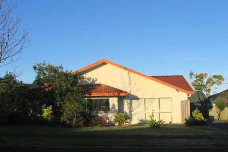 Photo of property in 1 Ardagh Place, Dannemora, Auckland, 2016