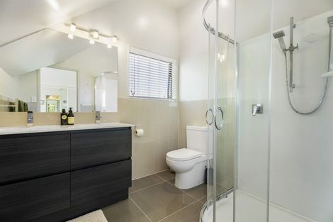 Photo of property in 10 Voyager Drive, Gulf Harbour, Whangaparaoa, 0930