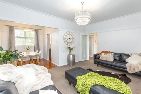 Photo of property in 5 Jellicoe Street, Greytown, 5712