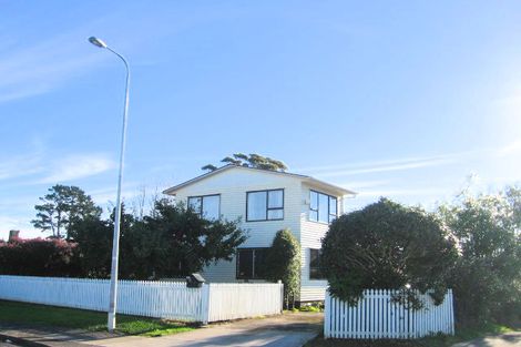 Photo of property in 12 Mclean Avenue, Papatoetoe, Auckland, 2025