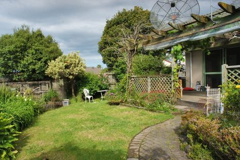 Photo of property in 6 Waylen Place, Burswood, Auckland, 2013