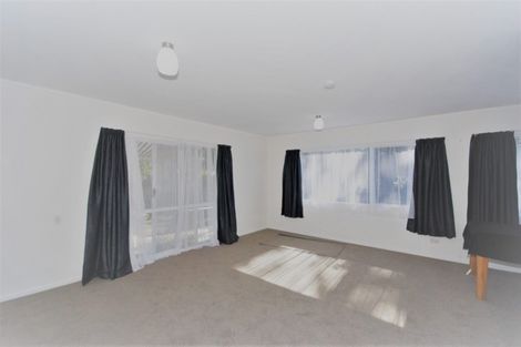 Photo of property in 2/69a Godley Road, Green Bay, Auckland, 0604