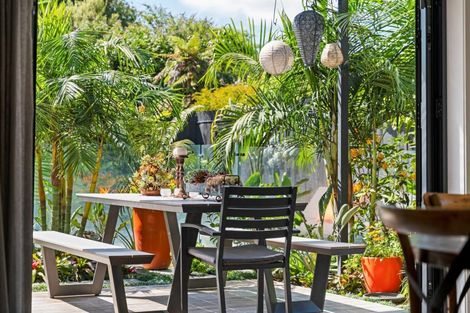 Photo of property in 5 Arabian Drive, Papamoa Beach, Papamoa, 3118