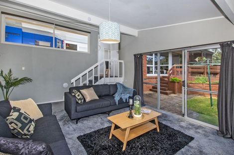 Photo of property in 30 George Point Road, Onerahi, Whangarei, 0110